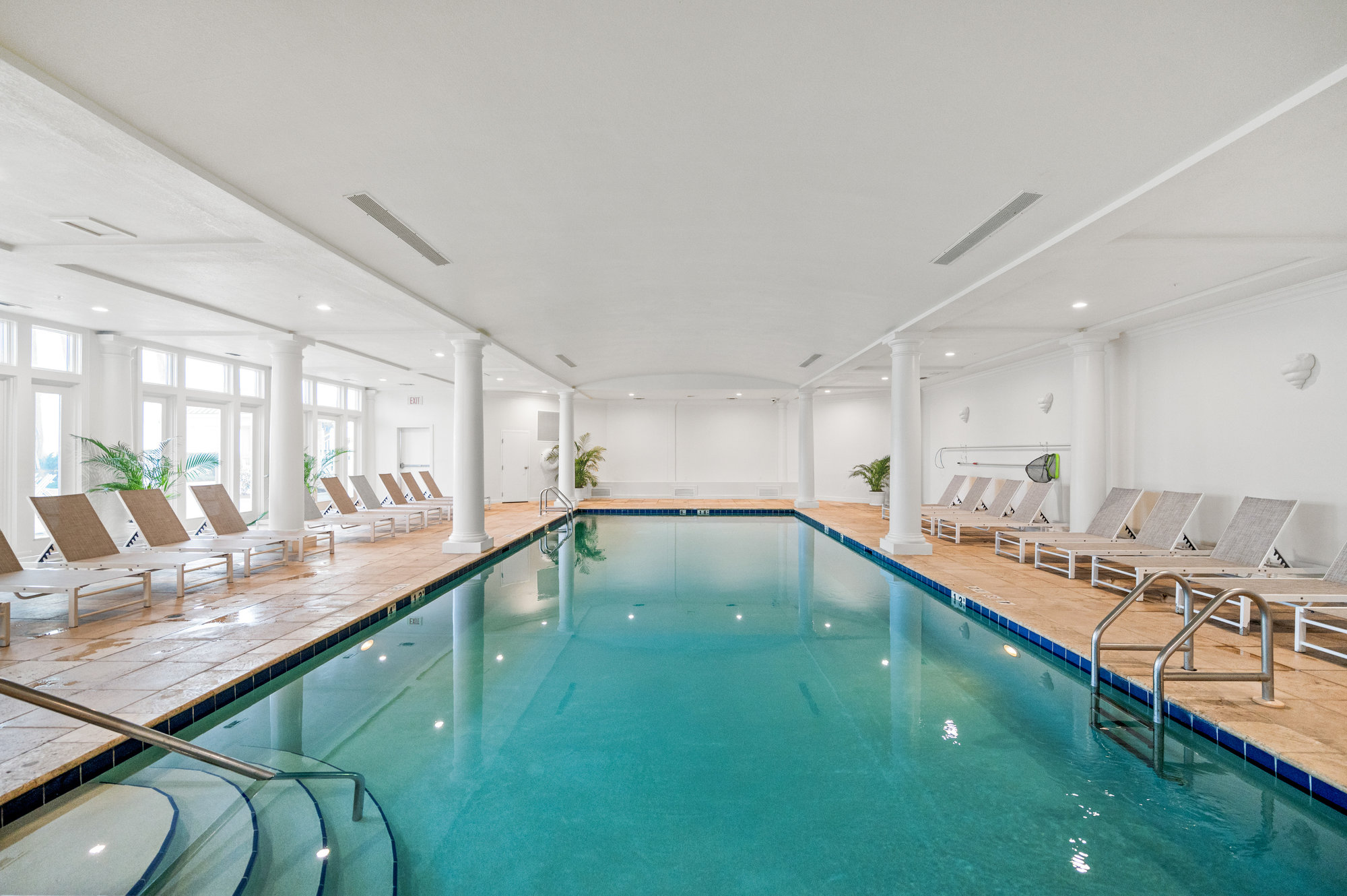 Beach Club Resort Indoor Pool